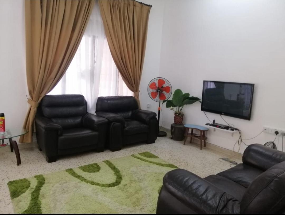 Che Na Homestay Pontian Понтиан-Кечил Экстерьер фото